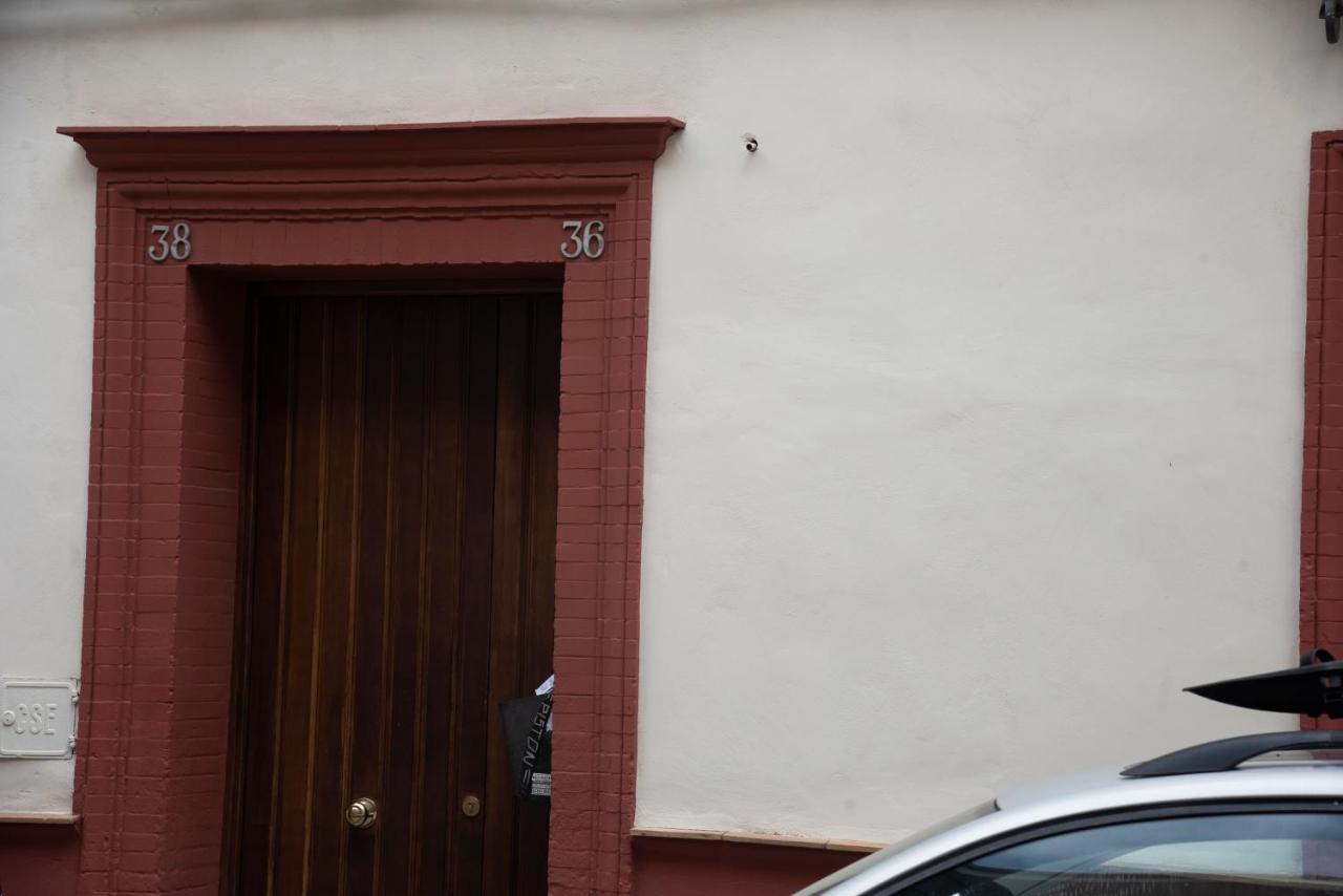 180 Home Apartamento En El Centro Buena Ubicacion Peral 塞维利亚 外观 照片